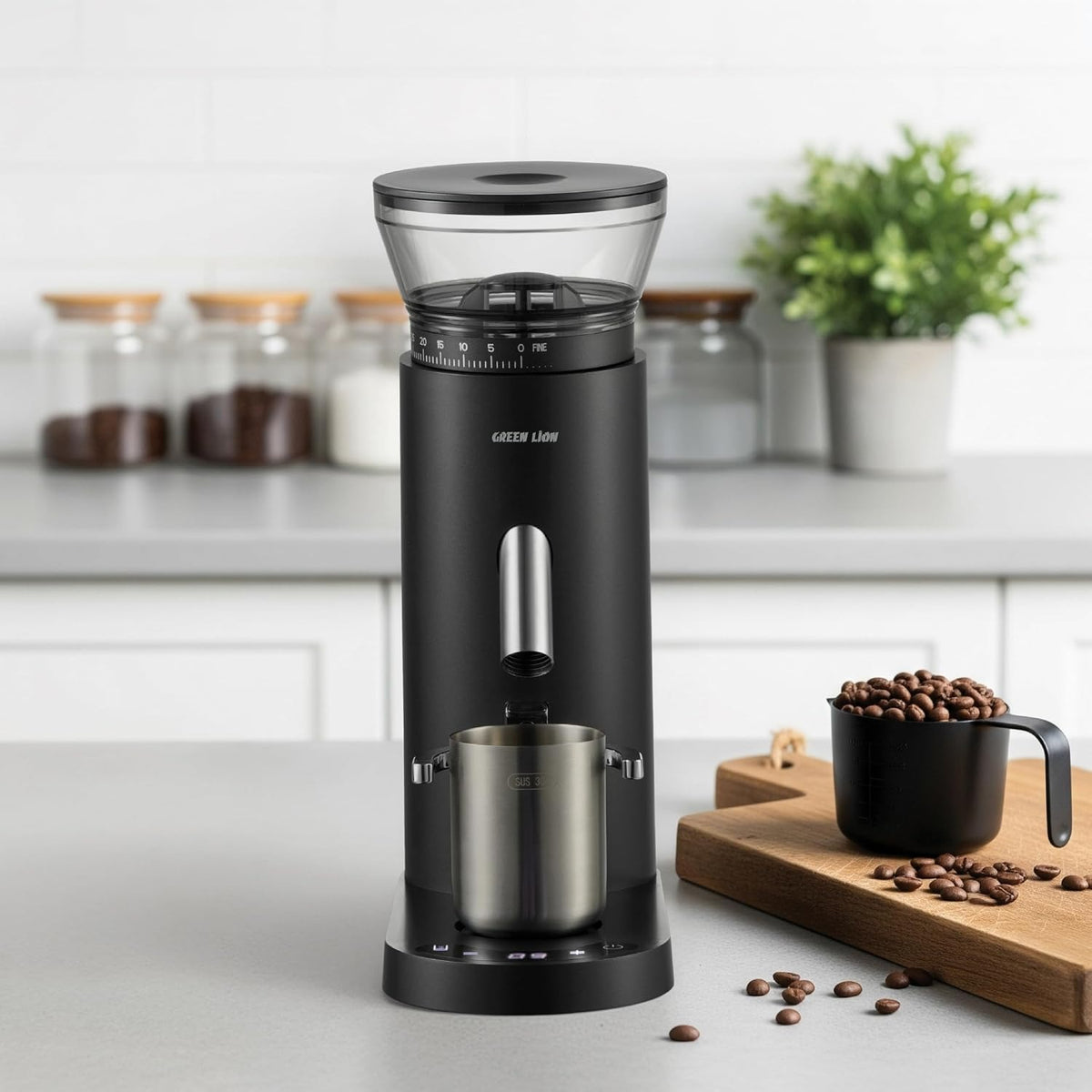 Green Lion Ultimate Grind electric coffee grinder in black - main photo